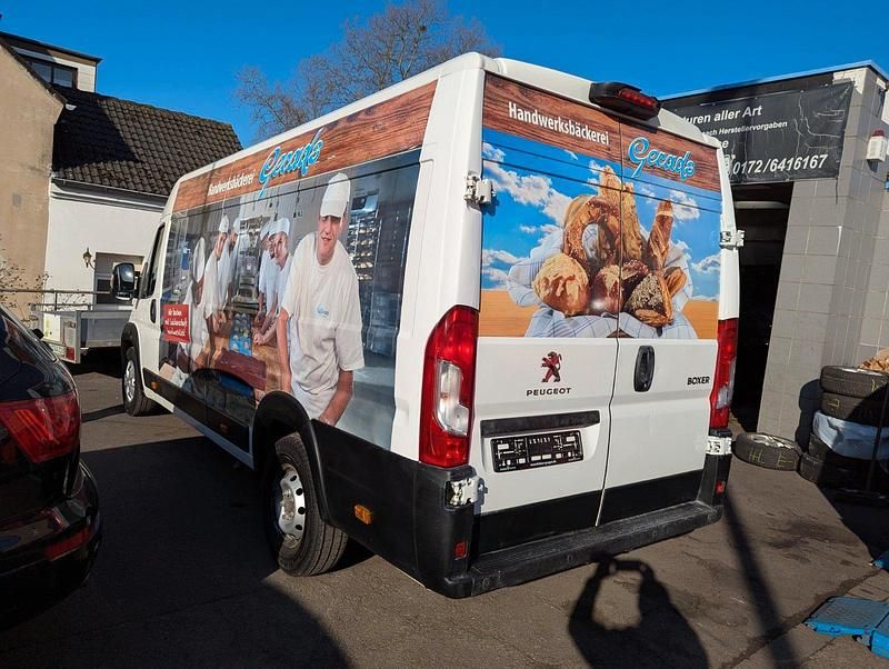 Gebraucht Peugeot Boxer 165 PS (121 kW) 2021 Weiß Van