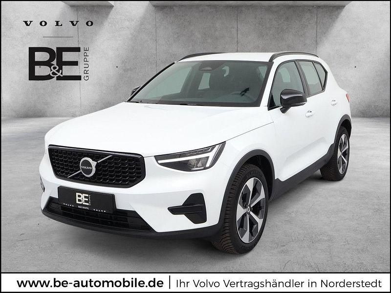 Neu Volvo XC40 Plus 163 PS (119 kW) 2025 Weiß SUV