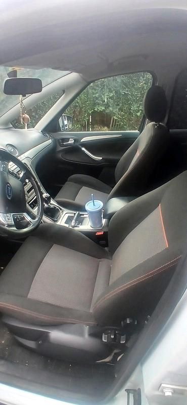 Gebraucht Ford S-MAX S 140 PS (102 kW) 2010 Weiß Van / Kleinbus