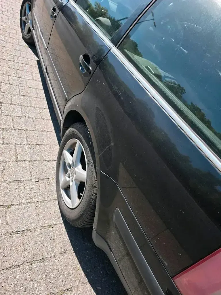 Second-hand VW Passat 100 CP (73 kW) 2004 Negru Break