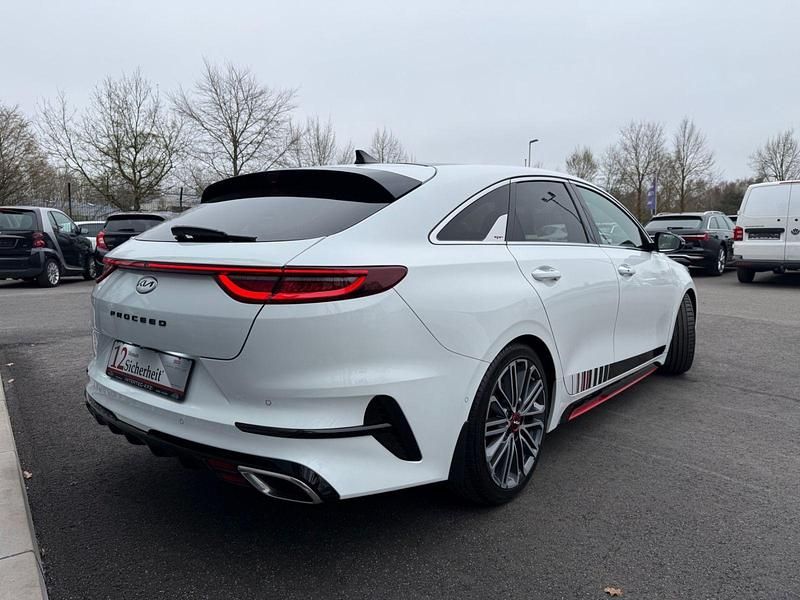 Gebraucht Kia ProCeed GT 204 PS (150 kW) 2019 Weiß Kombi