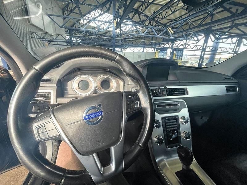 Gebraucht Volvo S80 Momentum 163 PS (119 kW) 2013 Schwarz Limousine