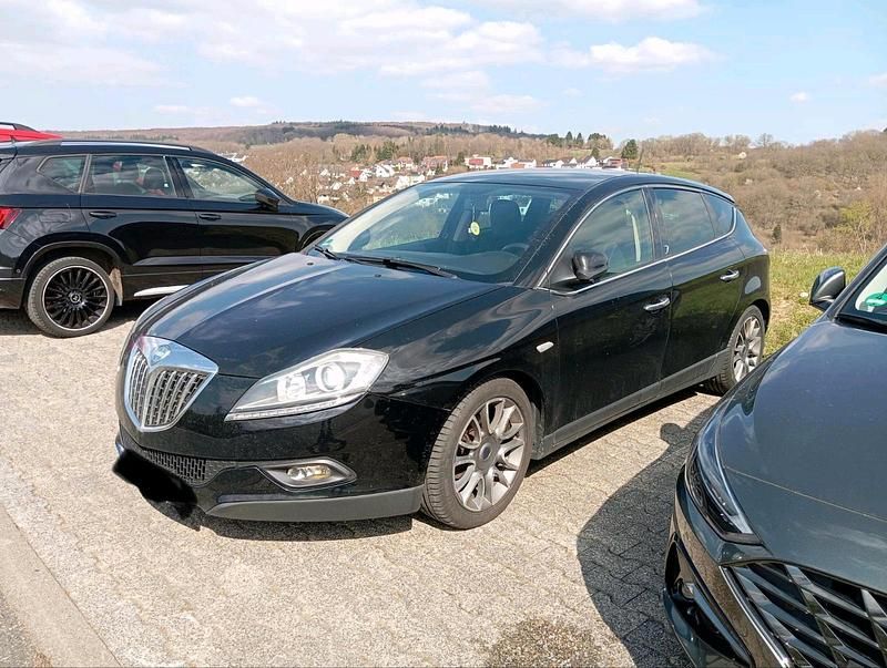 Gebraucht Lancia Delta 120 PS (88 kW) 2009 Schwarz Kleinwagen