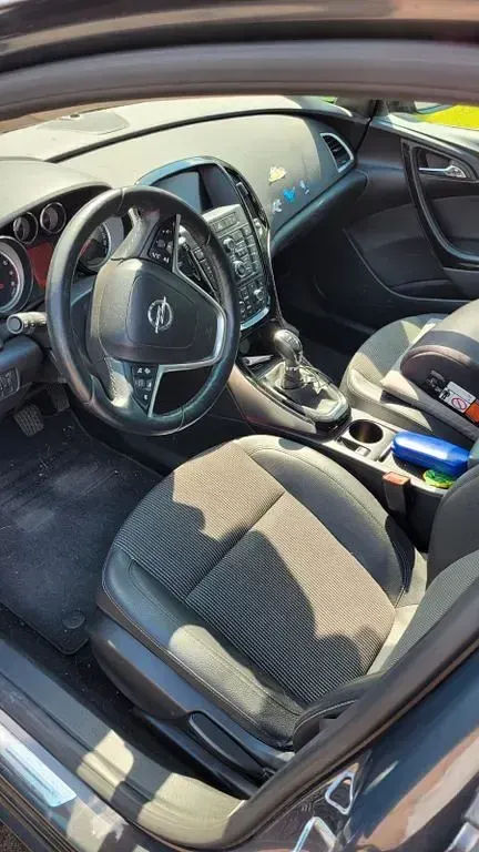 Gebraucht Opel Astra Exklusiv 120 PS (88 kW) 2015 Grau Limousine