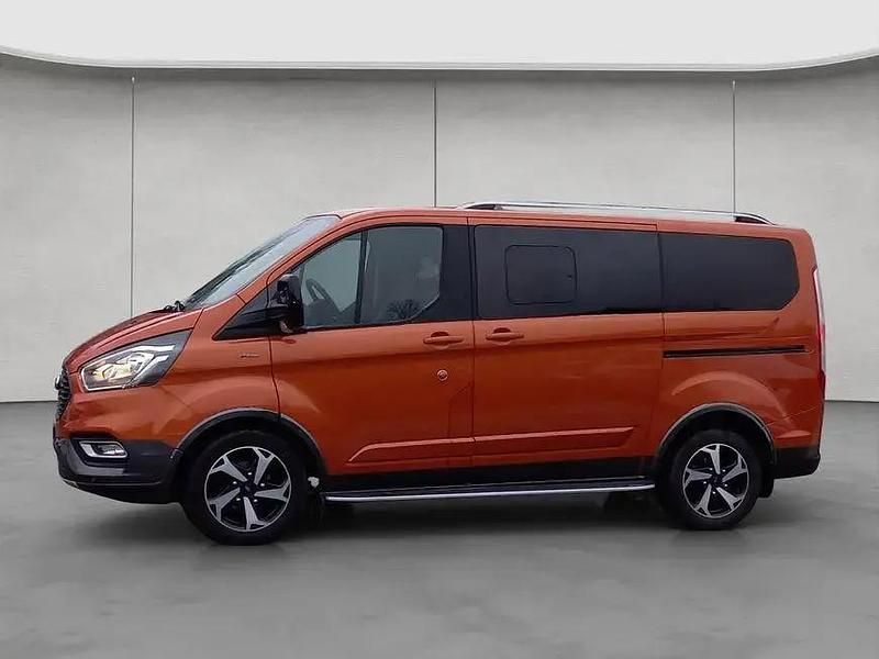 Gebraucht Ford Tourneo Active 150 PS (110 kW) 2023 Orange Kombi