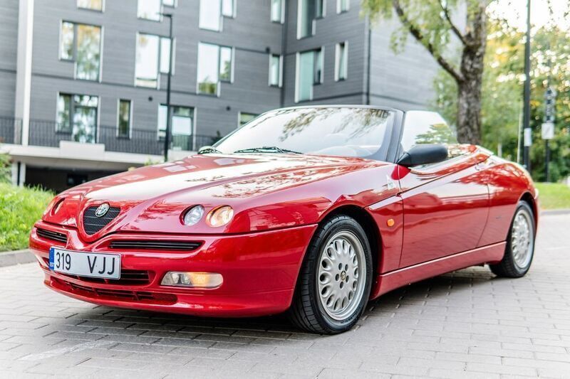 Rot Gebraucht 1998 Alfa Romeo Spider Cabrio | 11.900 € - Bild 1/4