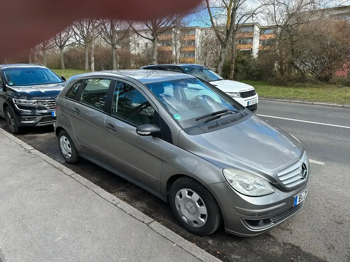 Gebraucht Mercedes B150 95 PS (69 kW) 2006 Van / Kleinbus