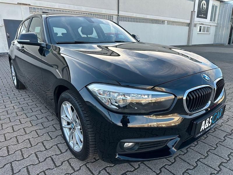 Gebraucht BMW 116 Advantage 109 PS (80 kW) 2017 Schwarz Kleinwagen