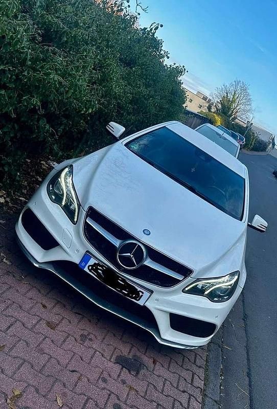 Gebraucht 2014 Mercedes E250 Elegance Coupé | 15.600 € (Fairer Preis) - Bild 1/4