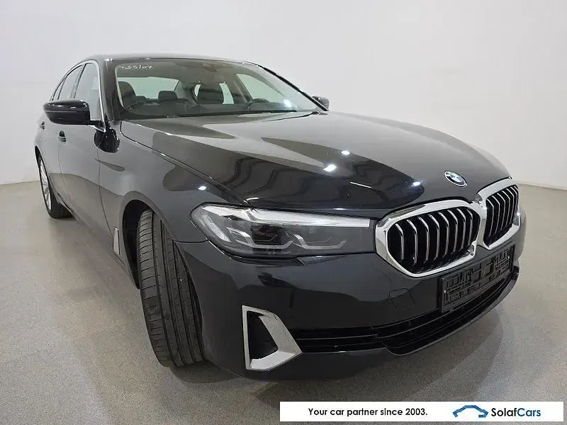 Gebraucht BMW 518 Luxury Line 136 PS (100 kW) 2021 Schwarz Limousine