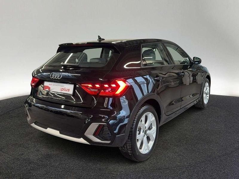 Gebraucht Audi A1 Basis 150 PS (110 kW) 2025 Mythosschwarz metallic Limousine