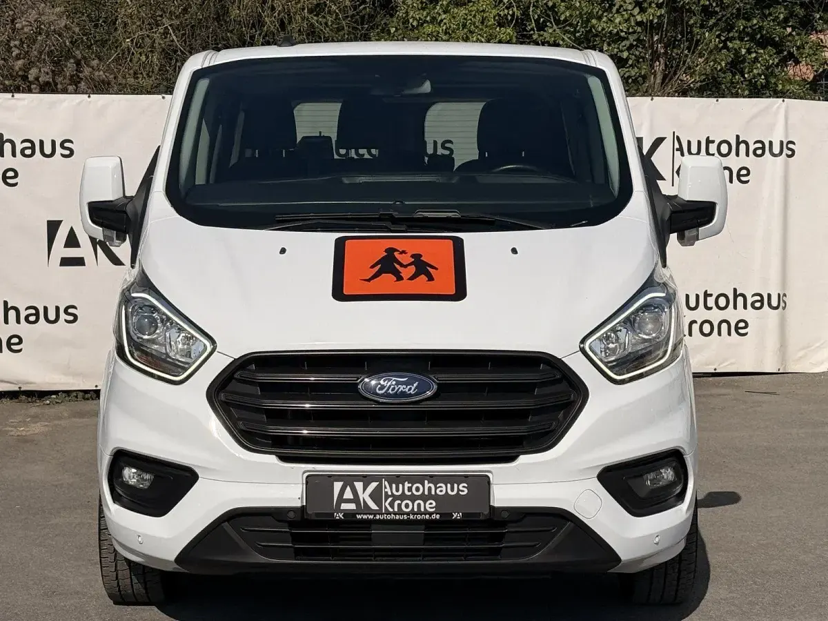 Gebraucht Ford Transit Custom 105 PS (77 kW) 2021 Weiß Van / Kleinbus