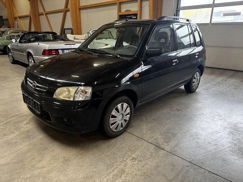 Schwarz Gebraucht 2000 Mazda Demio Sportive Kleinwagen | 1.480 € - Bild 1/4