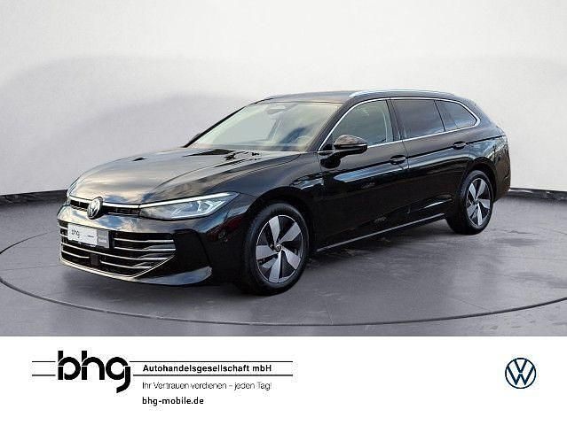 Gebraucht VW Passat Elegance 150 PS (110 kW) 2025 Limousine