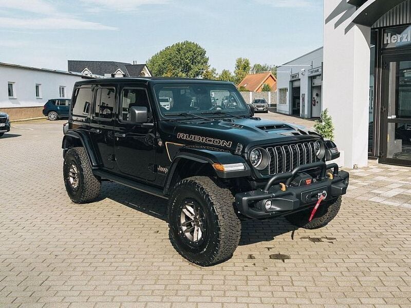 Schwarz Neu 2025 Jeep Wrangler Rubicon SUV | 136.870 € - Bild 1/4