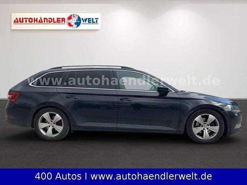 Gebraucht Skoda Superb Ambition 150 PS (110 kW) 2018 Schwarz Kombi