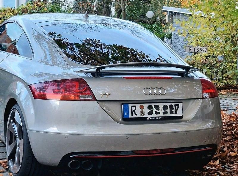Grau Gebraucht 2007 Audi TT Sport Coupé | 11.000 € (Fairer Preis) - Bild 1/4