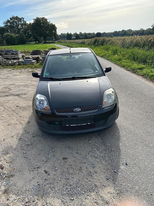 Gebraucht Ford Fiesta 60 PS (44 kW) 2006 Schwarz Kleinwagen