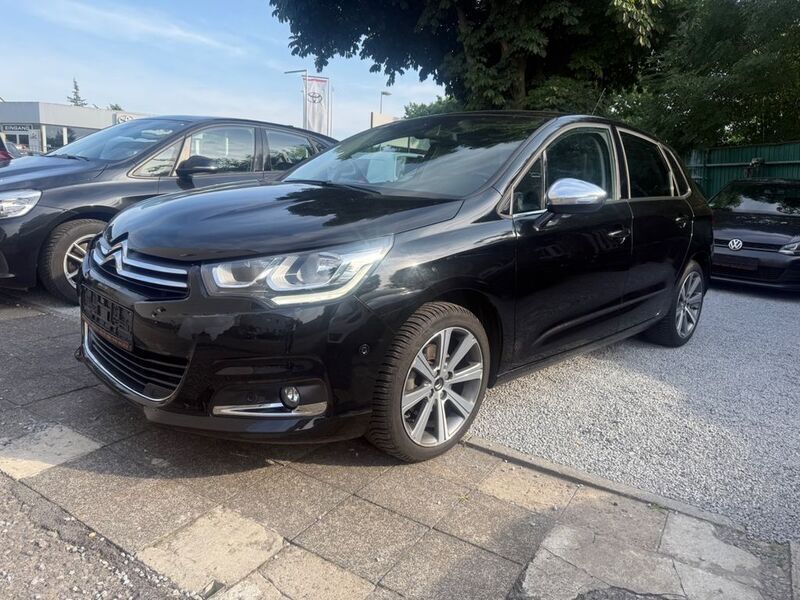 Schwarz Gebraucht 2017 Citroën C4 SELECTION Limousine | 6.999 € (Fairer Preis) - Bild 1/4
