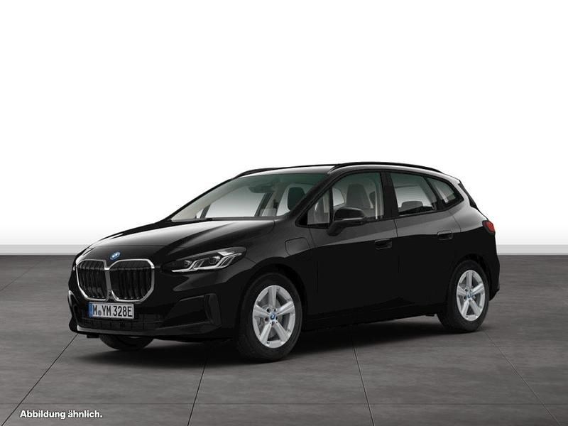 Schwarz Gebraucht 2024 BMW 230e Active Tourer Van / Kleinbus | 44.746 € (Guter Preis) - Bild 1/2