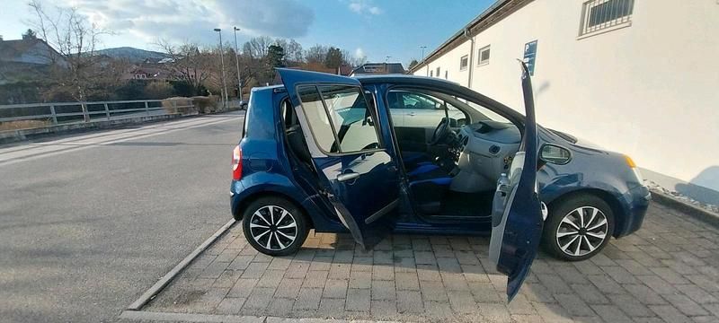 Gebraucht Renault Modus 111 PS (81 kW) 2006 Blau Van / Kleinbus