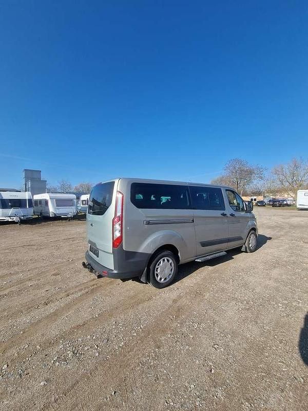 Gebraucht Ford Transit Custom Basis 125 PS (91 kW) 2015 Grau Van / Kleinbus