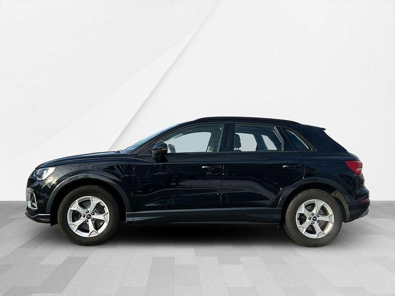 Gebraucht Audi Q3 Advanced 200 PS (147 kW) 2022 Mythosschwarz metallic SUV