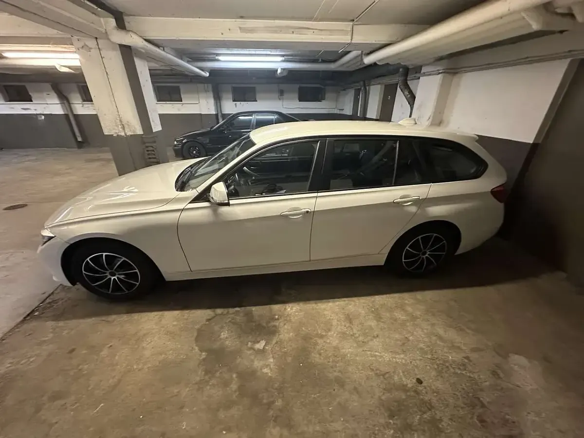 Gebraucht BMW 318 Sport Line 143 PS (105 kW) 2014 Limousine