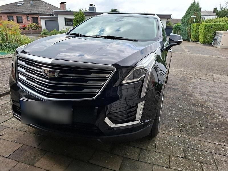 Schwarz Gebraucht 2019 Cadillac XT5 SUV | 29.990 € (Etwas zu teuer) - Bild 1/4