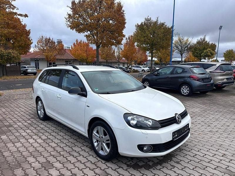 Weiß Gebraucht 2013 VW Golf VI Match Kombi | 3.700 € (Superpreis) - Bild 1/4