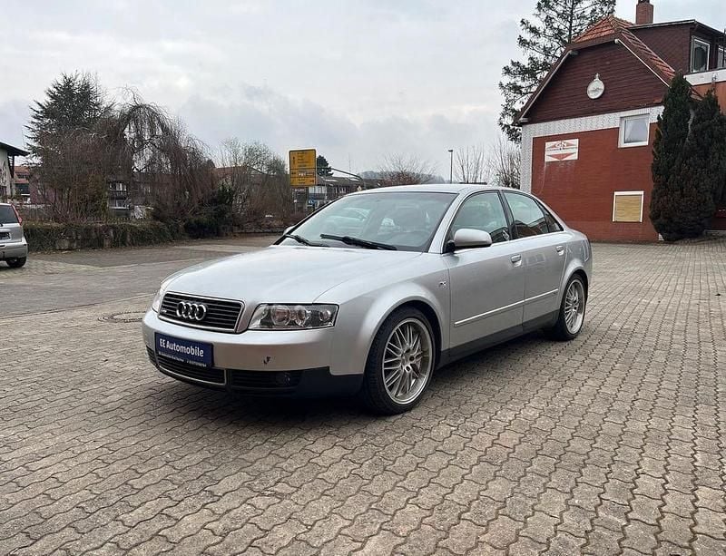 Gebraucht Audi A4 S-Line 170 PS (125 kW) 2001 Silber Limousine