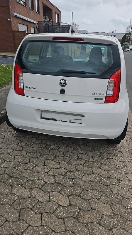 Gebraucht Skoda Citigo 68 PS (50 kW) 2016 Weiß Kleinwagen