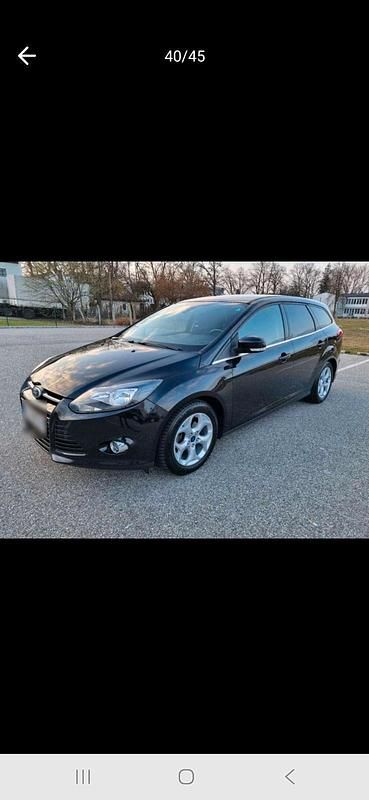 Gebraucht Ford Focus 116 PS (85 kW) 2012 Schwarz Kombi