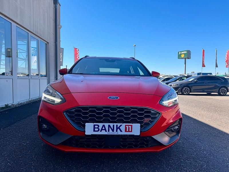 Usata Ford Focus ST 280 CV (205 kW) 2020 Rosso Station wagon