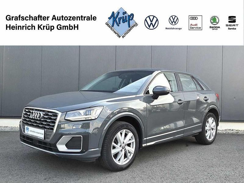 Grau Gebraucht 2019 Audi Q2 Advanced SUV | 16.850 € (Etwas zu teuer) - Bild 1/4