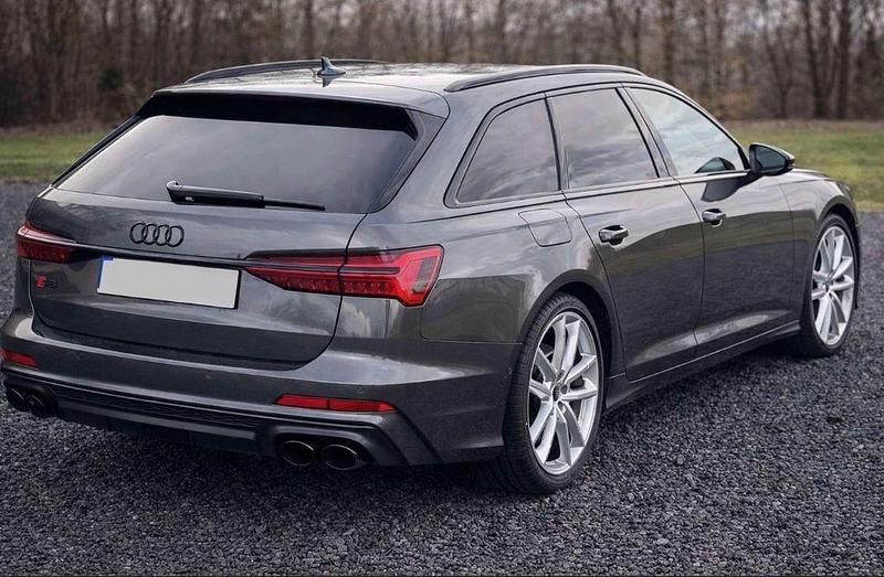 Gebraucht Audi S6 Ambiente 344 PS (253 kW) 2021 Grau Kombi