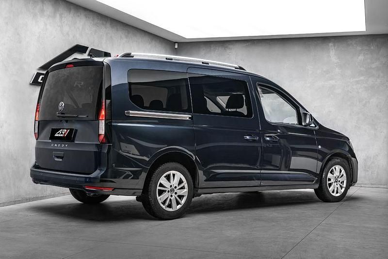 Gebraucht VW Caddy Maxi Life 122 PS (89 kW) 2021 Blau Van / Kleinbus