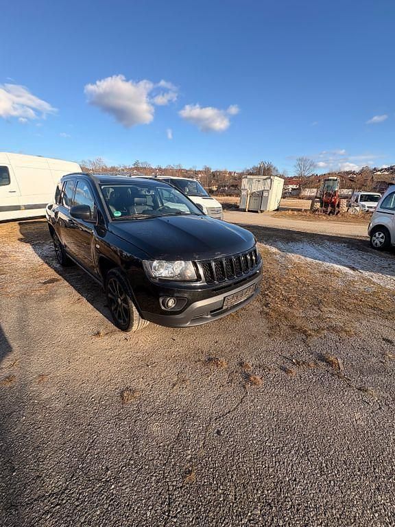 Gebraucht 2012 Jeep Compass Limited SUV | 6.600 € (Etwas zu teuer) - Bild 1/4