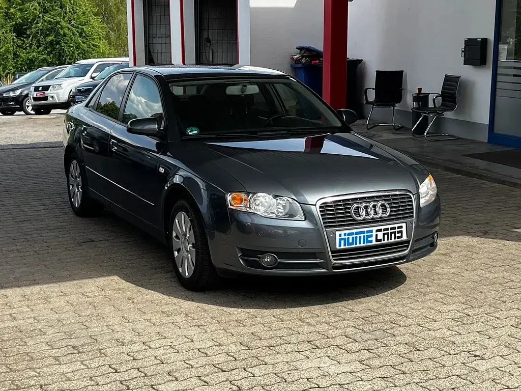 Gebraucht Audi A4 131 PS (96 kW) 2005 Grau Limousine