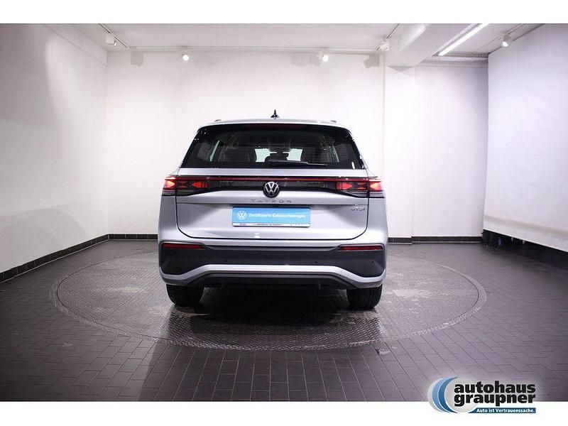 Gebraucht VW Tayron Life 150 PS (110 kW) 2025 Silber SUV