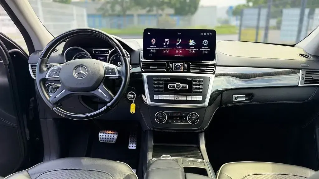 Gebraucht Mercedes GL500 435 PS (319 kW) 2013 Obsidianschwarz SUV