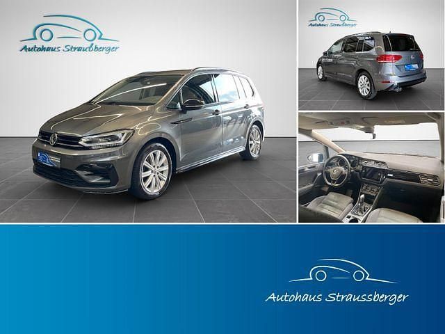 Grau Gebraucht 2019 VW Touran Highline Van / Kleinbus | 21.490 € (Teuer) - Bild 1/3