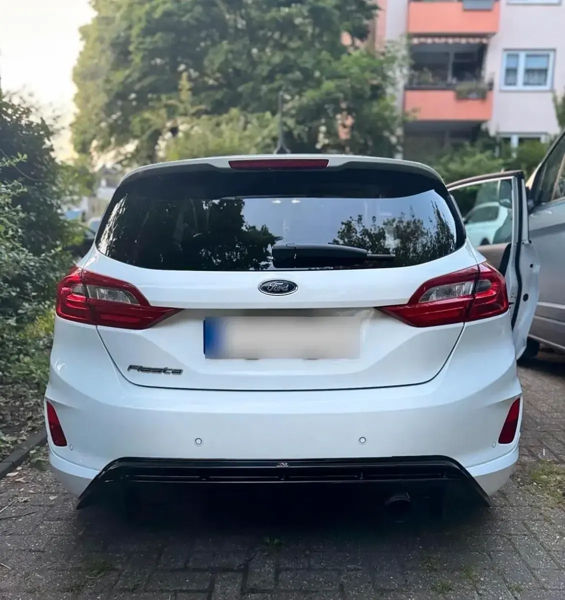 Gebraucht Ford Fiesta ST-Line 101 PS (74 kW) 2017 Weiß Kleinwagen