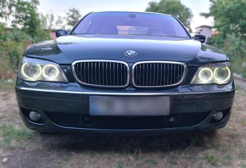 Usata BMW 730 231 CV (169 kW) 2006 Verde Berlina