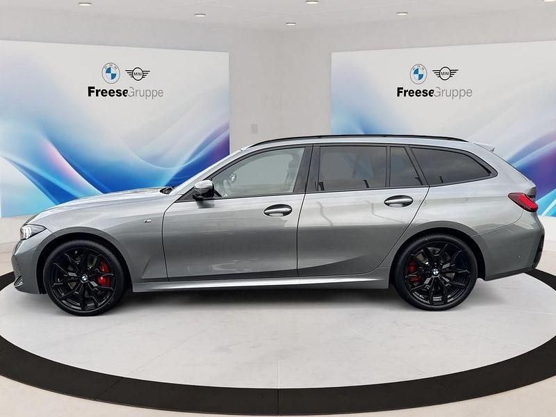 Neu BMW 320 Shadowline 190 PS (139 kW) 2025 Grau Kombi