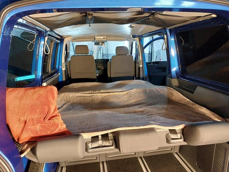 Second-hand VW T5 96 CP (70 kW) 2007 Gri Van