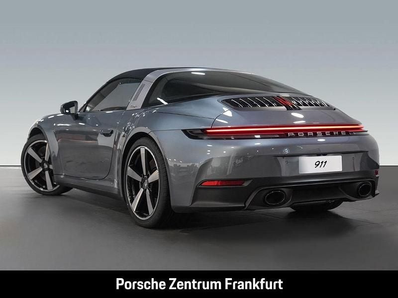 Neu Porsche 911 Targa 4S 480 PS (353 kW) 2025 Grau Cabrio
