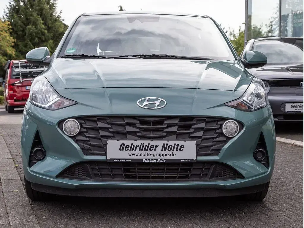 Gebraucht Hyundai i10 Select 67 PS (49 kW) 2023 N / Kleinwagen