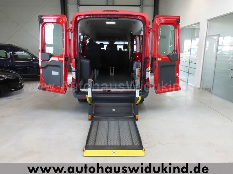 Rot Gebraucht 2015 Ford Transit Van / Kleinbus | 21.490 € - Bild 1/4