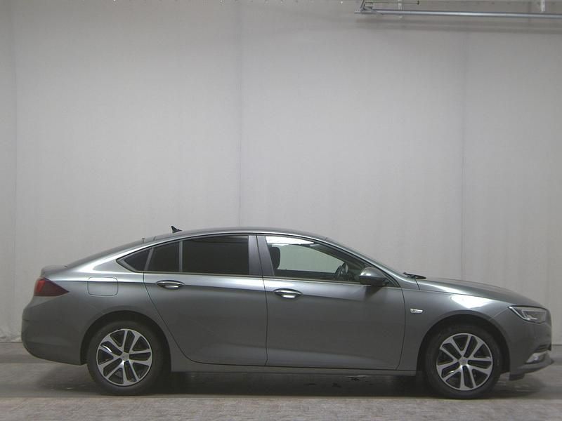 Quarz grau metallic Gebraucht 2019 Opel Insignia Edition Limousine | 15.480 € (Guter Preis) - Bild 1/4